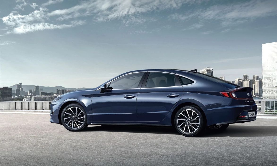 Hyundai Sonata Комфорт / Comfort 2.0 АКПП фото 7