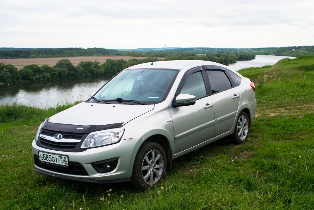 Lada Granta Комфорт  1.6 МКПП фото 5