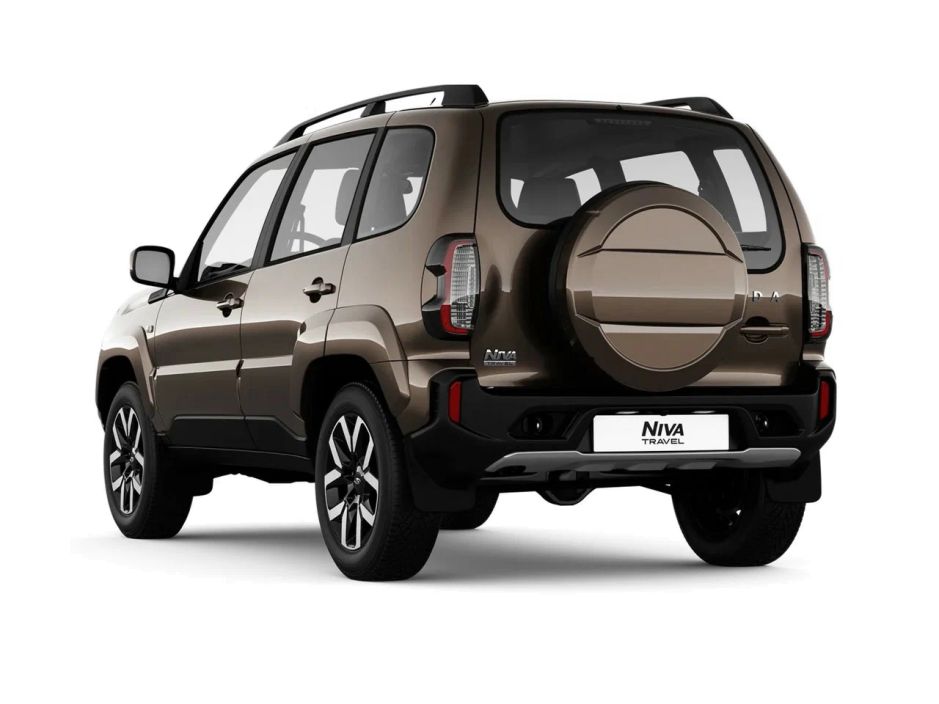 Lada Niva Travel Рестайлинг Классик 1.8 МКПП фото 6