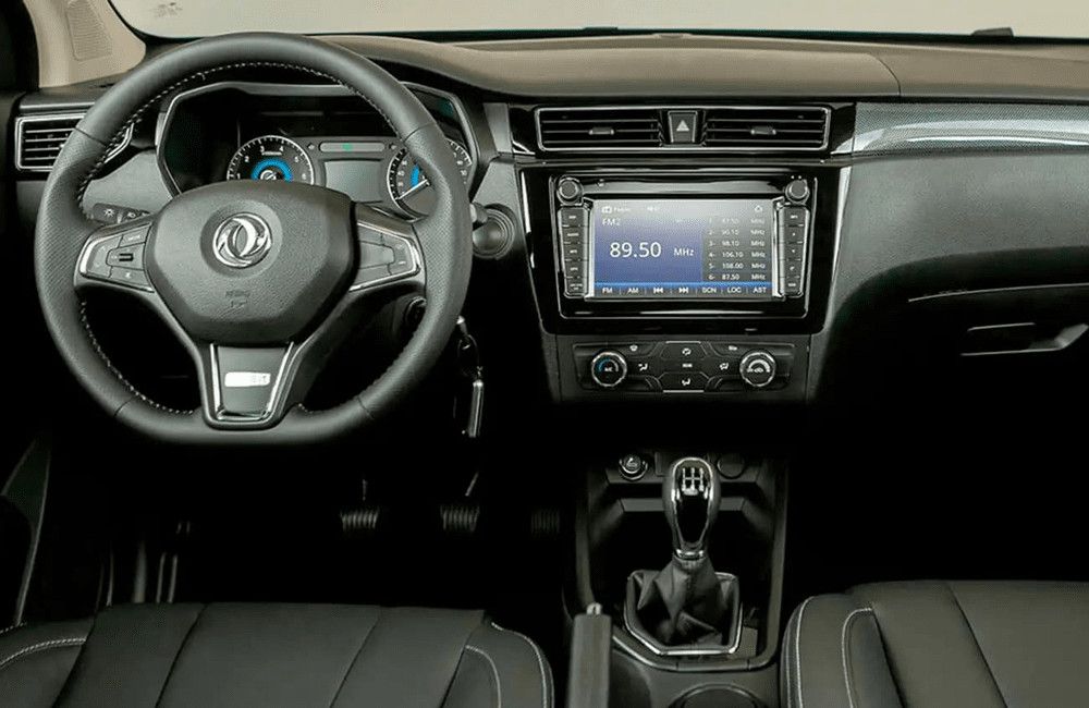 DongFeng 580 Люкс / Luxury 1.5 CVT фото 2