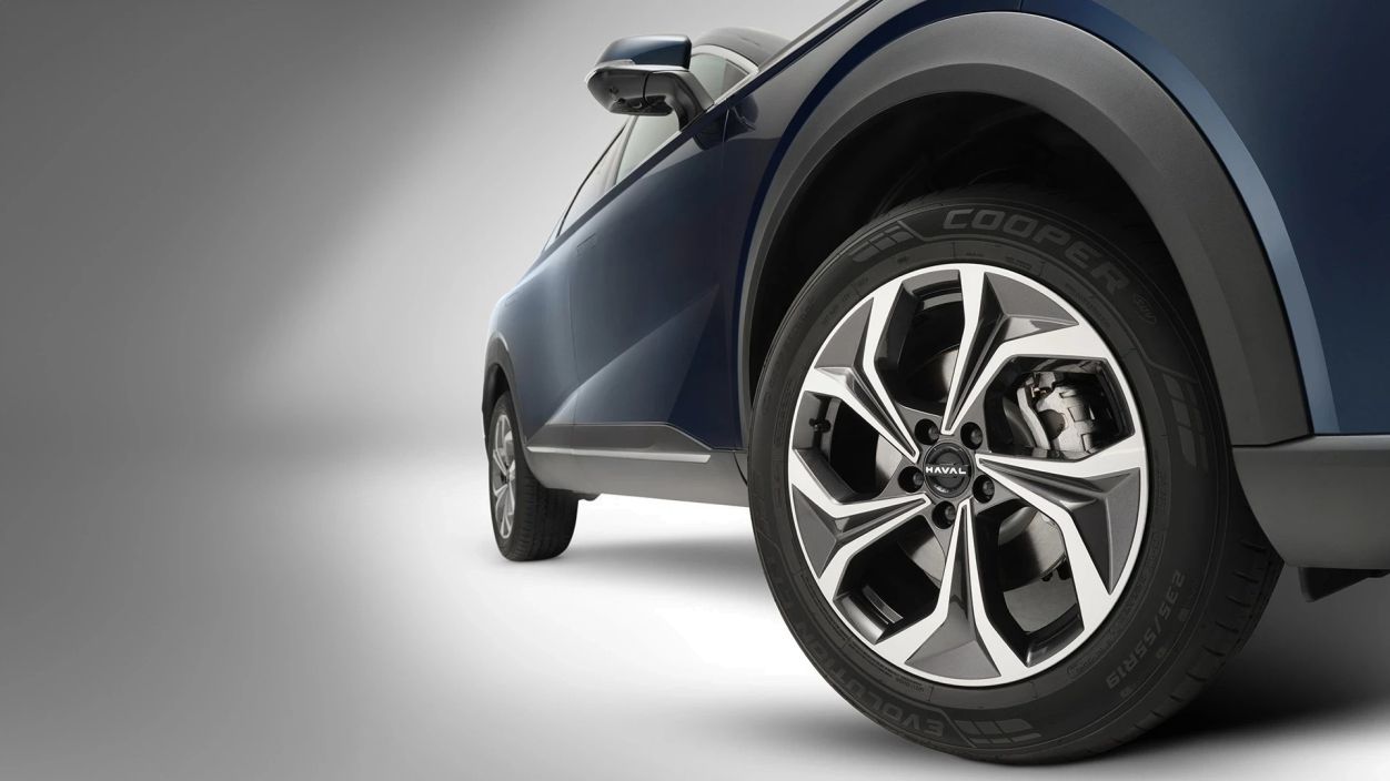 Haval F7 Премиум / Premium 2.0 DCT фото 2