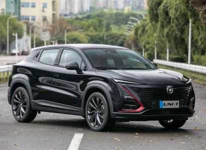 Changan UNI-T Люкс / Luxe 1.5 DCT превью 7