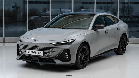 Changan UNI-V Комфорт  1.5 DCT превью 7