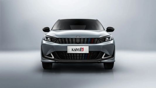 Kaiyi E5 Стандарт / Standard 1.5 CVT превью 10