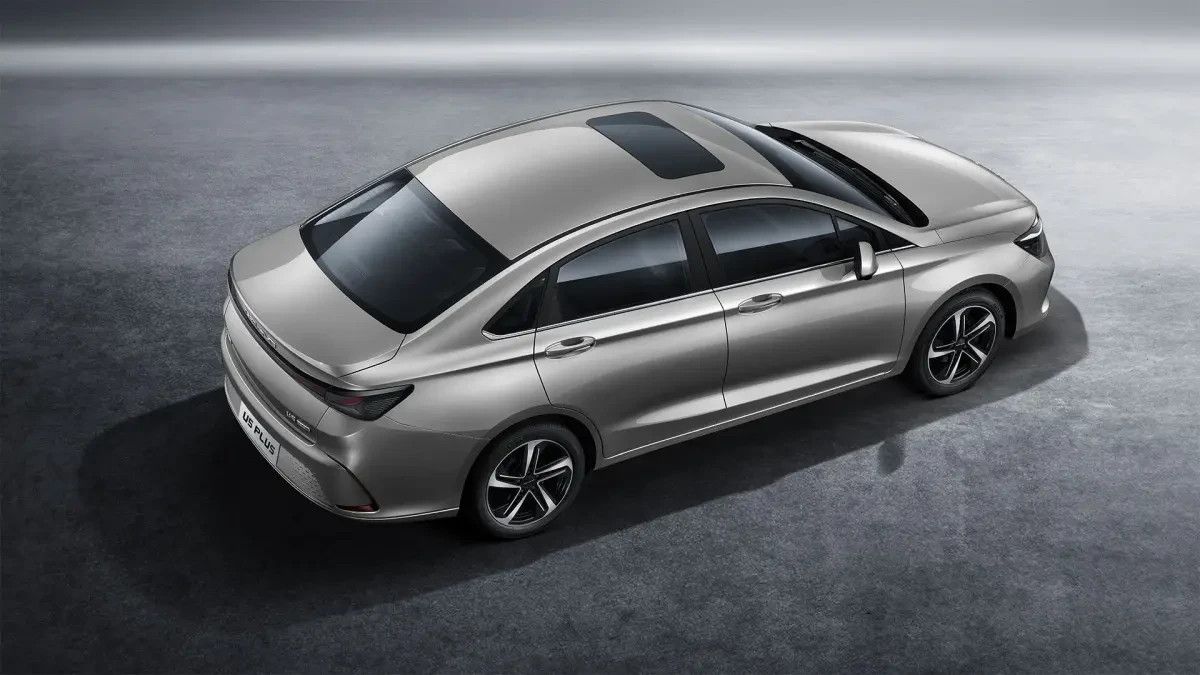 Baic U5 Plus  Luxury  1.5 МКПП фото 8