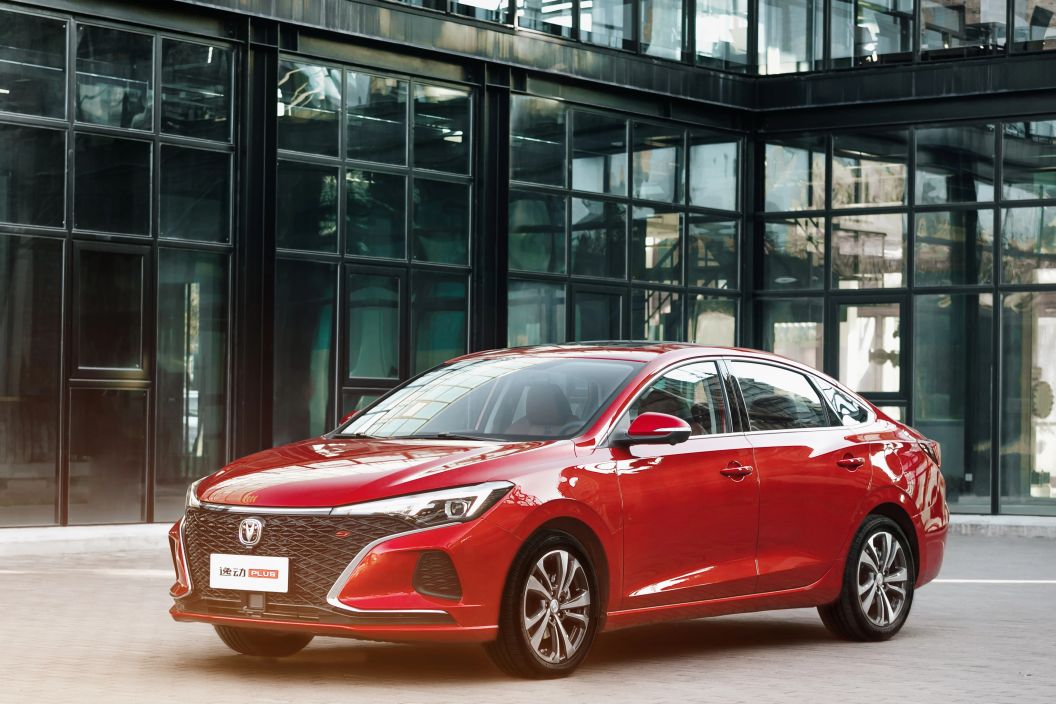 Changan Eado Plus LX 1.4 DCT фото 6
