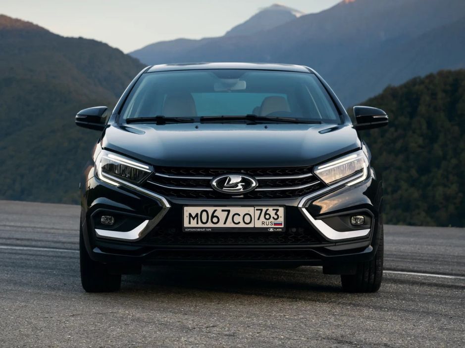 Lada Aura Статус'25 1.8 CVT фото 4