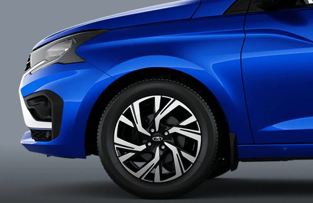 Lada Iskra SW Драйв 1.6 CVT фото 11