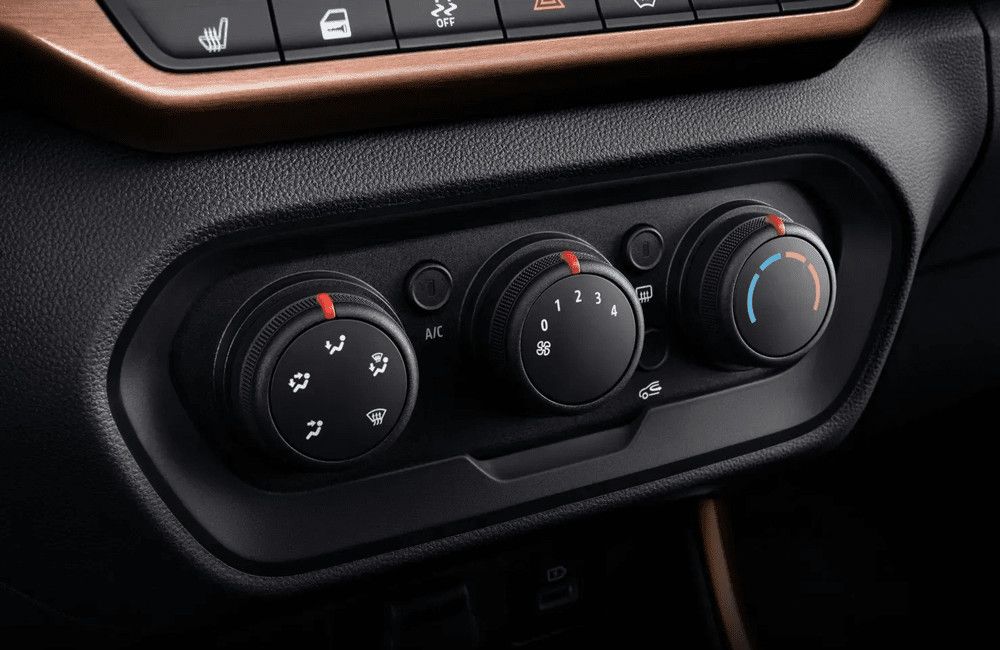Lada Iskra SW Cross Драйв 1.6 CVT фото 6