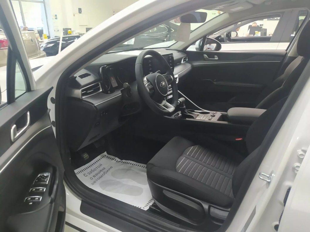 Kia K5 Comfort 2.0 АКПП, 2020 фото 7
