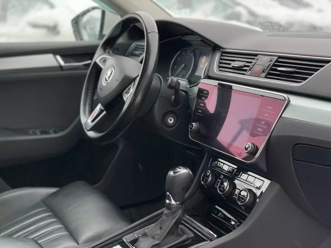 Skoda Superb Style 1.4 DSG, 2018 фото 7