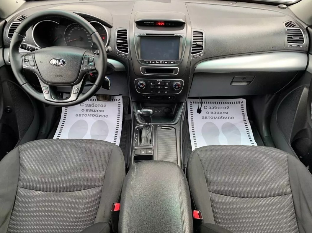 Kia Sorento New Comfort 2.2 АКПП, 2013 фото 10