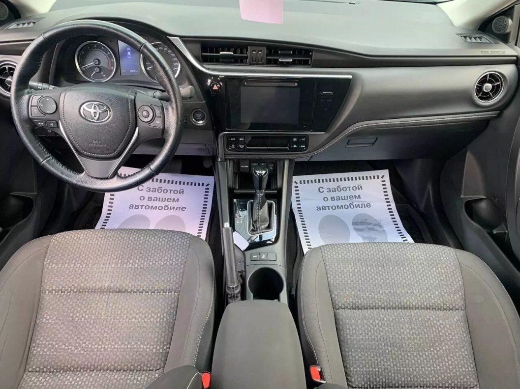 Toyota Corolla 1.8 CVT, 2018 фото 10