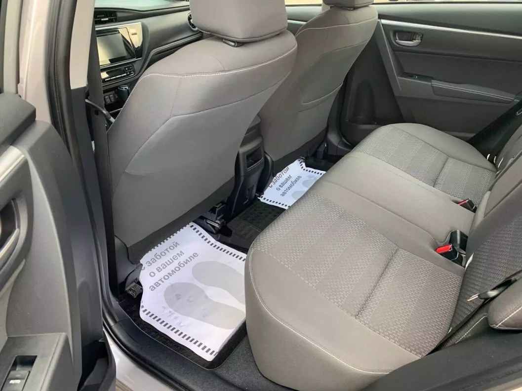 Toyota Corolla 1.8 CVT, 2018 фото 11