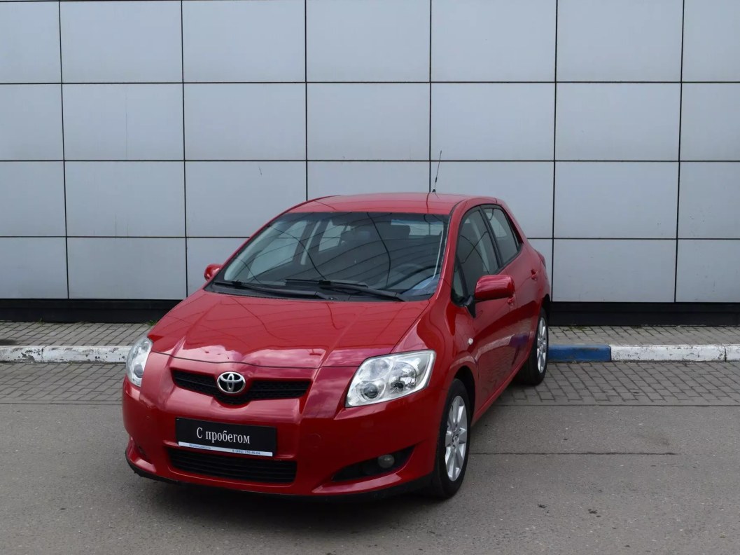Toyota Auris 1.6 , 2009 фото 3