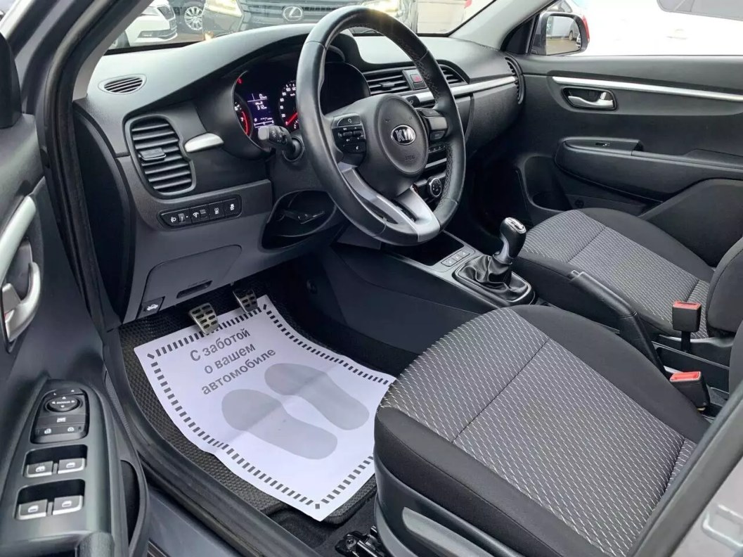 Kia Rio Comfort 1.6 МКПП, 2019 фото 9