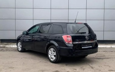 Opel Astra 1.8 АКПП, 2014 превью 7