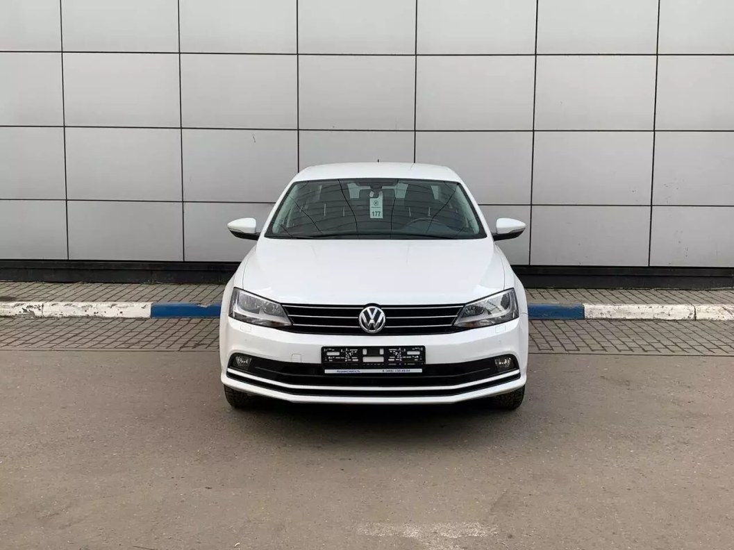 Volkswagen Jetta Comfortline 1.6 АКПП, 2016 фото 2