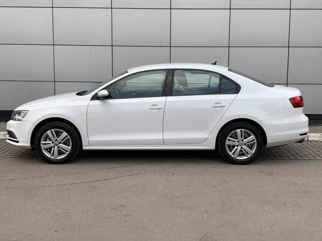 Volkswagen Jetta Comfortline 1.6 АКПП, 2016 фото 5