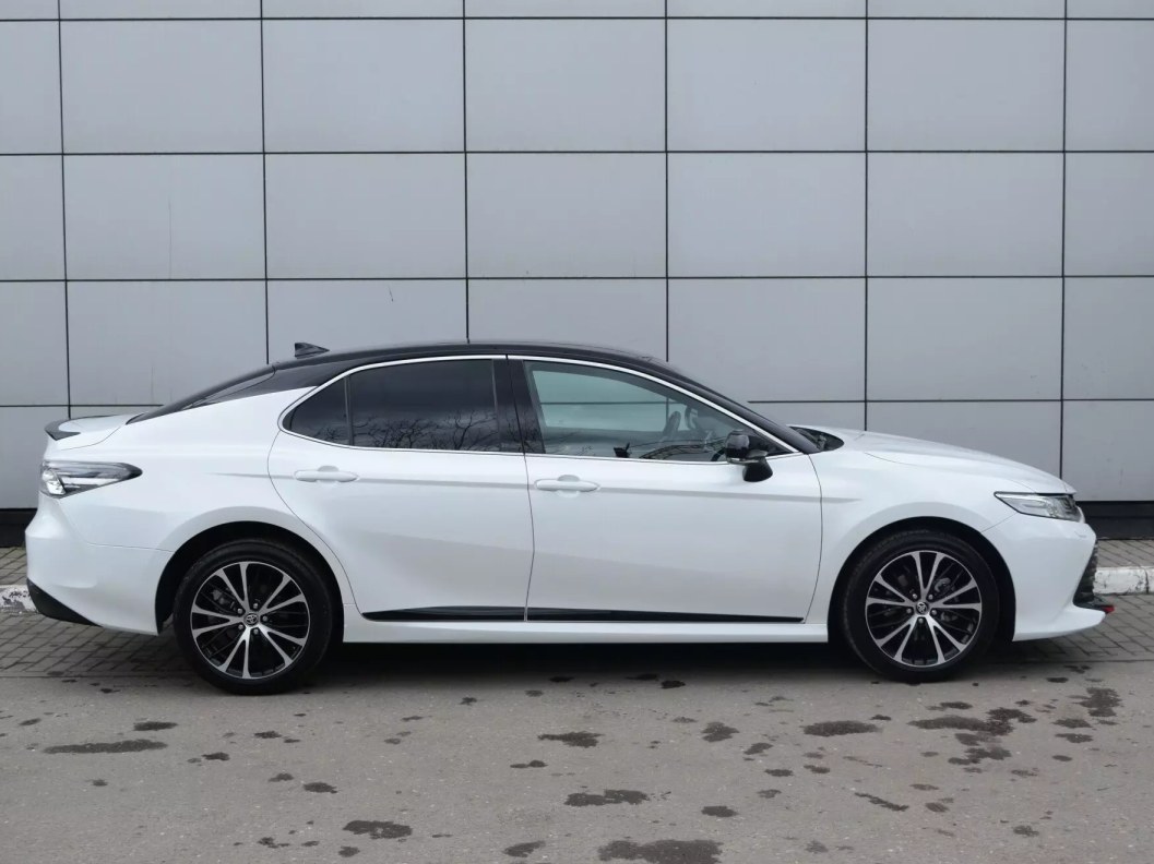 Toyota Camry 2.5 АКПП, 2020 фото 4