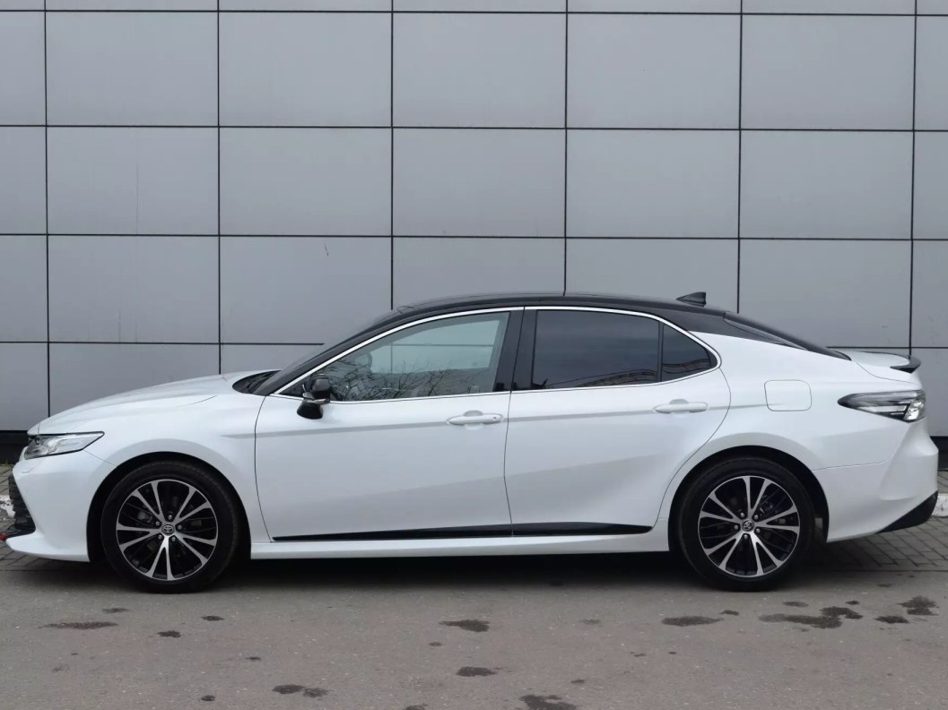 Toyota Camry 2.5 АКПП, 2020 фото 5