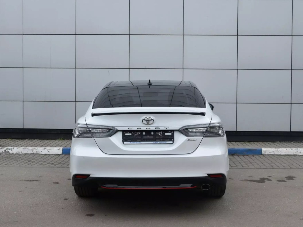 Toyota Camry 2.5 АКПП, 2020 фото 7