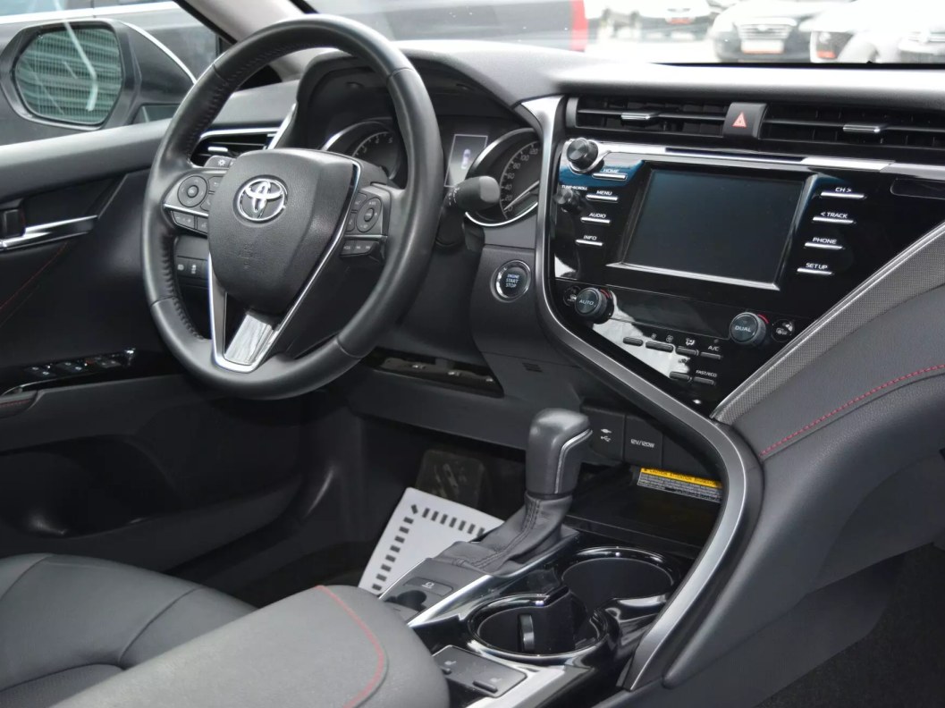 Toyota Camry 2.5 АКПП, 2020 фото 22