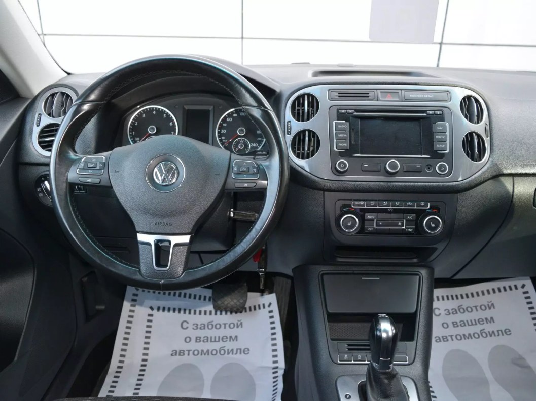 Volkswagen Tiguan Avenue 1.4 DSG, 2013 фото 14