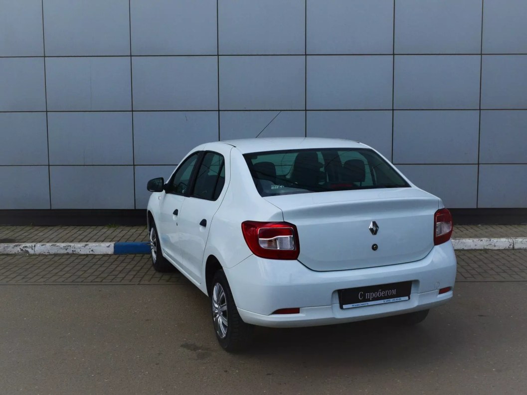 Renault Logan Life 1.6 АКПП, 2019 фото 6