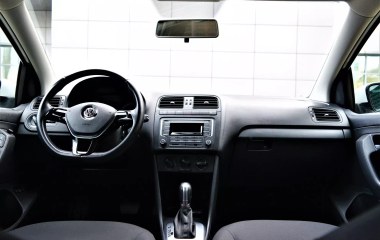 Volkswagen Polo Comfortline 1.6 АКПП, 2017 превью 7
