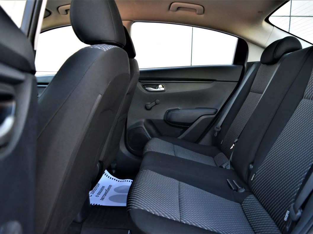 Kia Rio Comfort 1.4 АКПП, 2019 фото 11