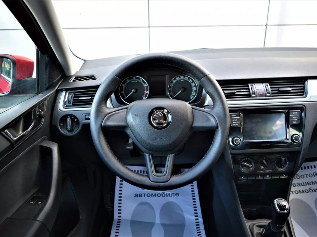 Skoda Rapid 1.4 МКПП, 2018 фото 15