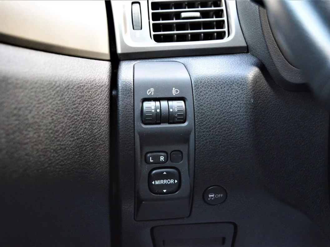 Subaru Forester 2.0 АКПП, 2010 фото 19