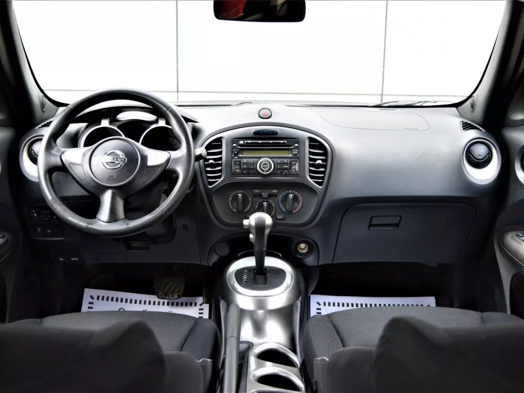 Nissan Juke 1.6 CVT, 2013 фото 10
