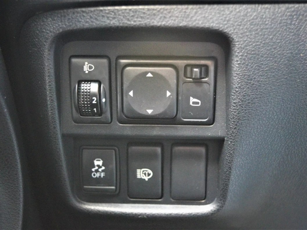 Nissan Juke 1.6 CVT, 2013 фото 17