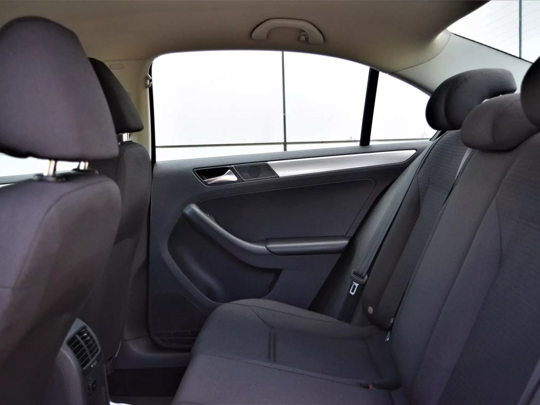 Volkswagen Jetta 1.4 DSG, 2015 фото 12