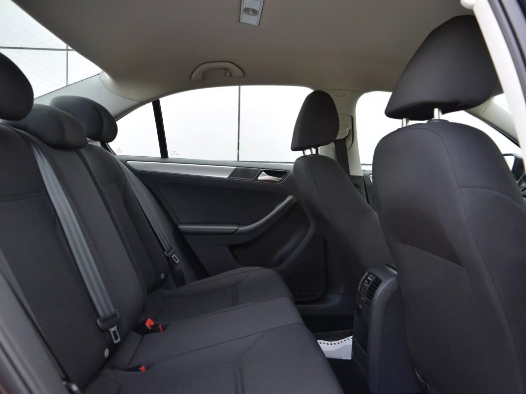 Volkswagen Jetta 1.4 DSG, 2015 фото 13