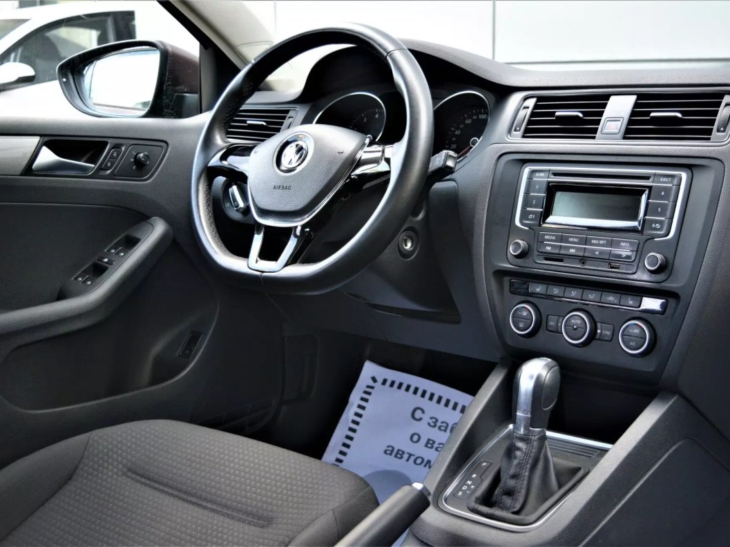Volkswagen Jetta 1.4 DSG, 2015 фото 19