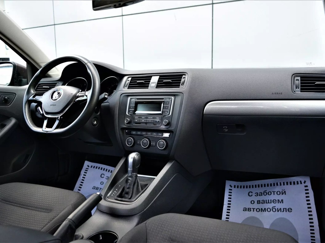 Volkswagen Jetta 1.4 DSG, 2015 фото 20