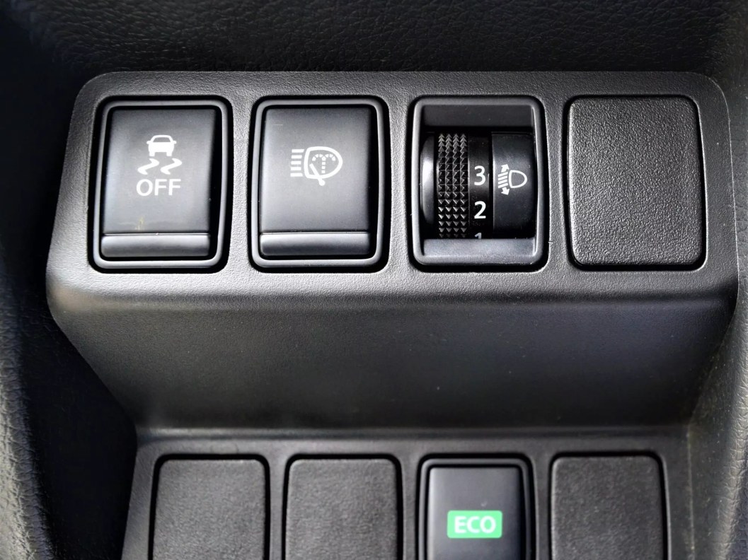 Nissan Qashqai SE 2.0 CVT, 2014 фото 15