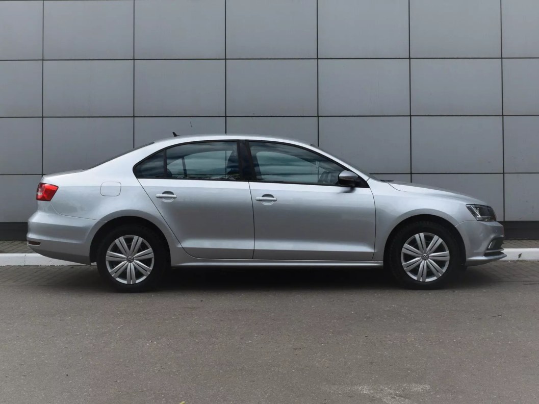 Volkswagen Jetta 1.6 АКПП, 2015 фото 4