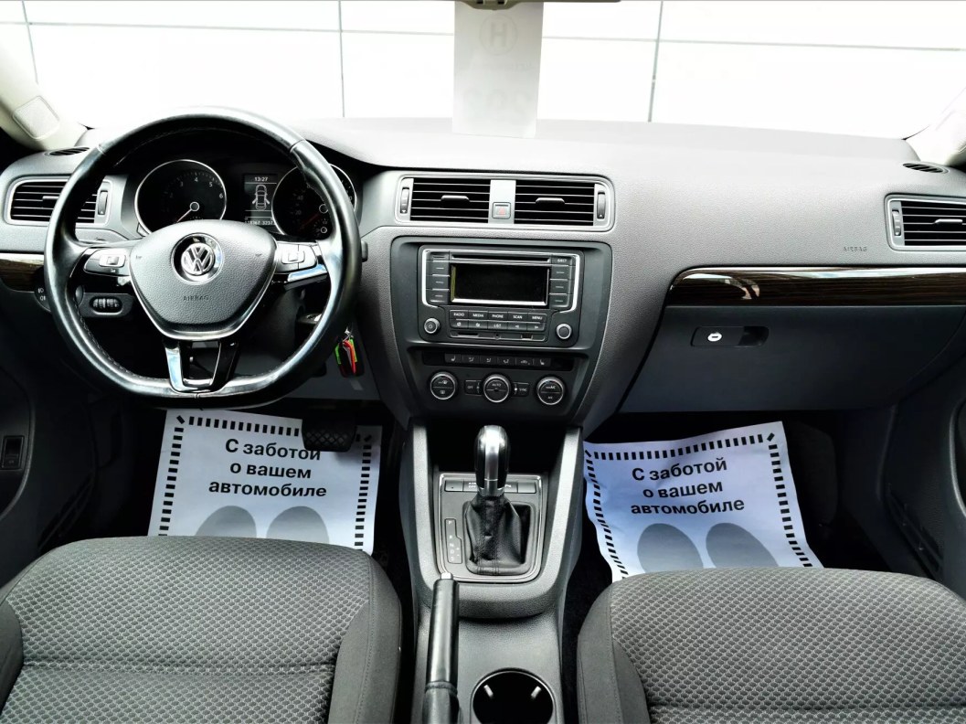 Volkswagen Jetta 1.6 АКПП, 2015 фото 10