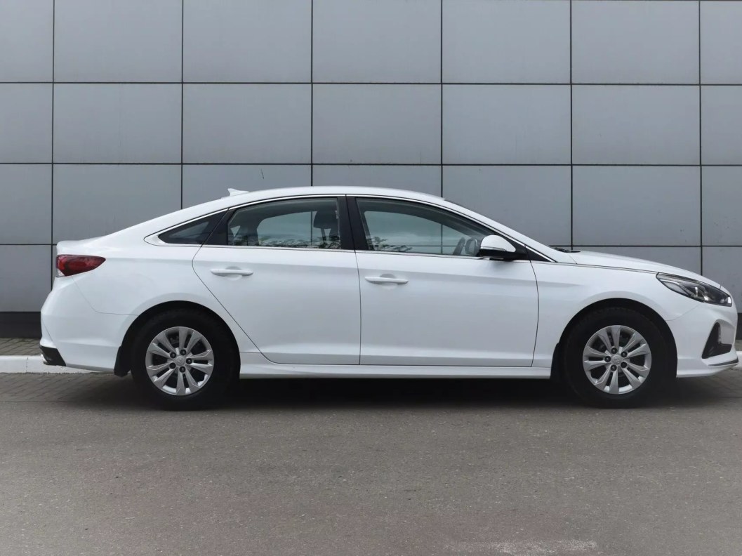 Hyundai Sonata Classic 2.0 АКПП, 2019 фото 4