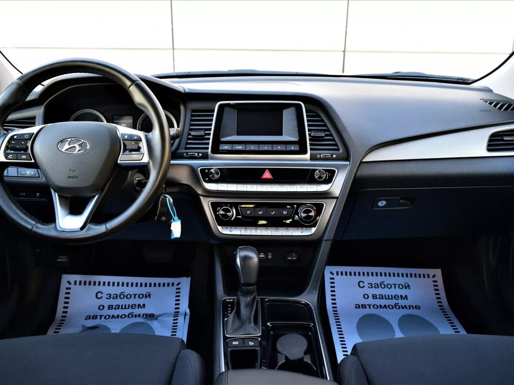 Hyundai Sonata Classic 2.0 АКПП, 2019 фото 9