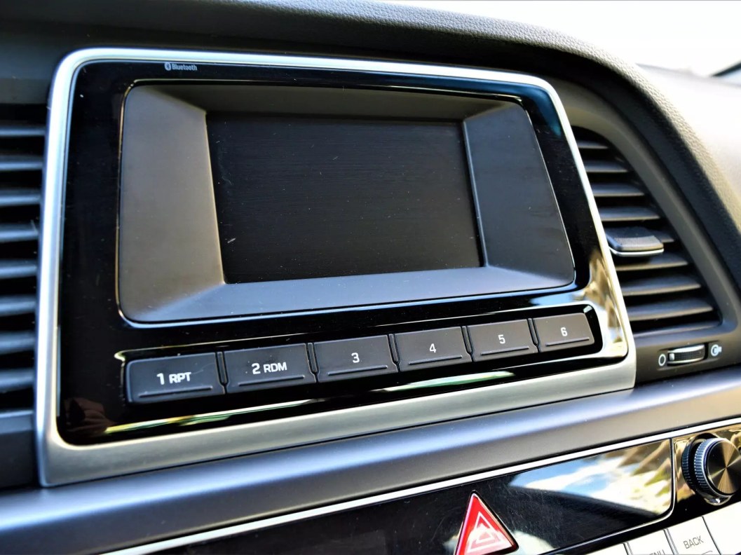 Hyundai Sonata Classic 2.0 АКПП, 2019 фото 15