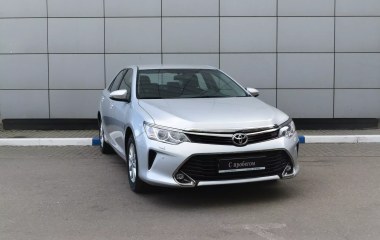 Toyota Camry Комфорт
