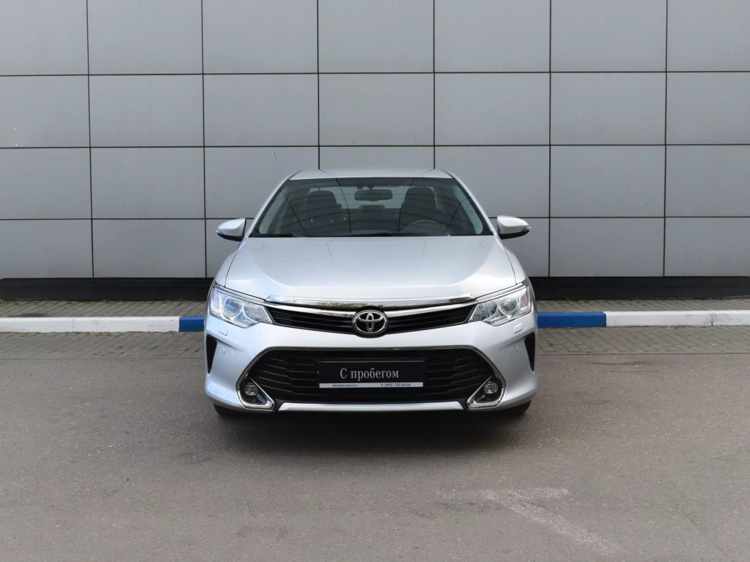 Toyota Camry Комфорт 2.5 АКПП, 2017 фото 2