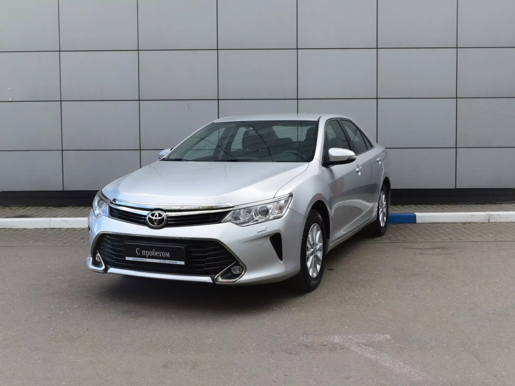 Toyota Camry Комфорт 2.5 АКПП, 2017 фото 3