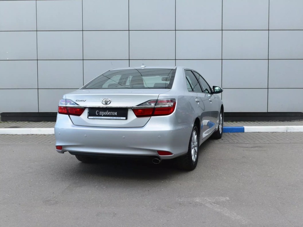 Toyota Camry Комфорт 2.5 АКПП, 2017 фото 6