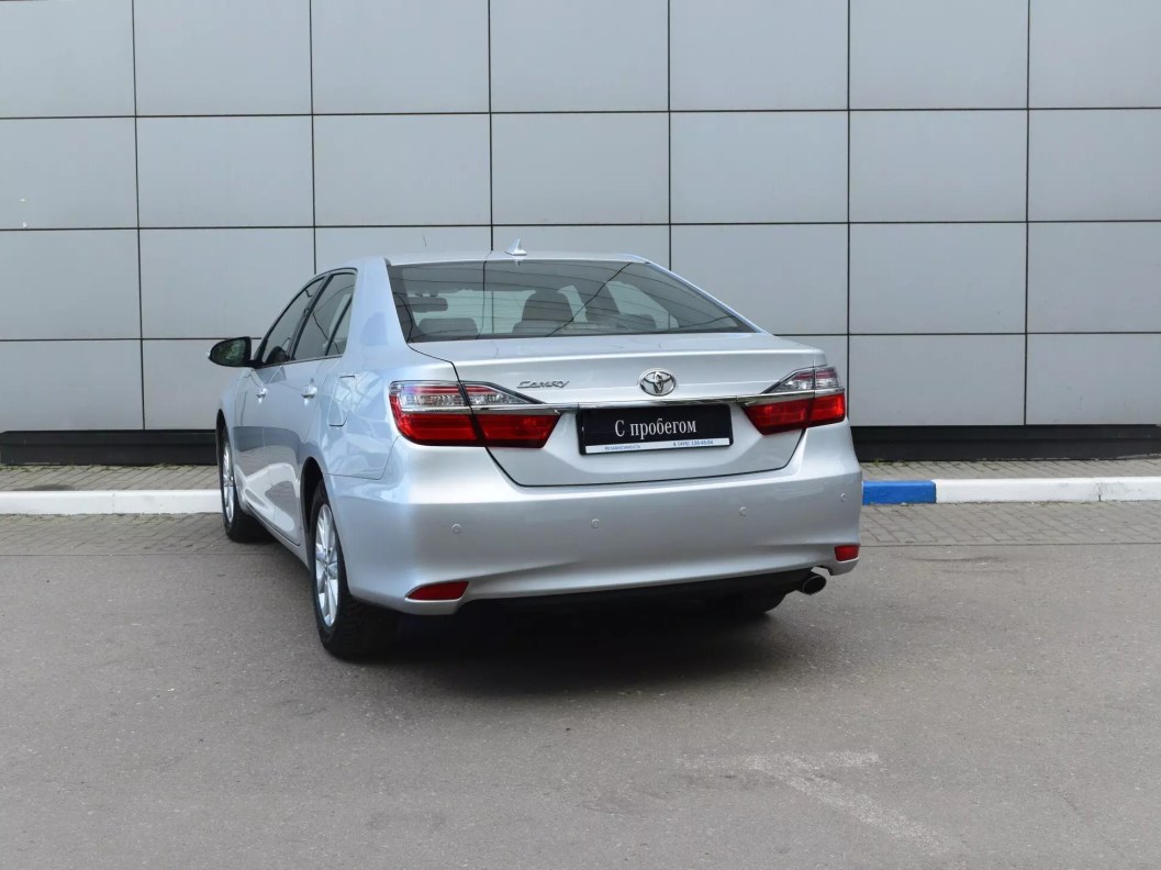 Toyota Camry Комфорт 2.5 АКПП, 2017 фото 8